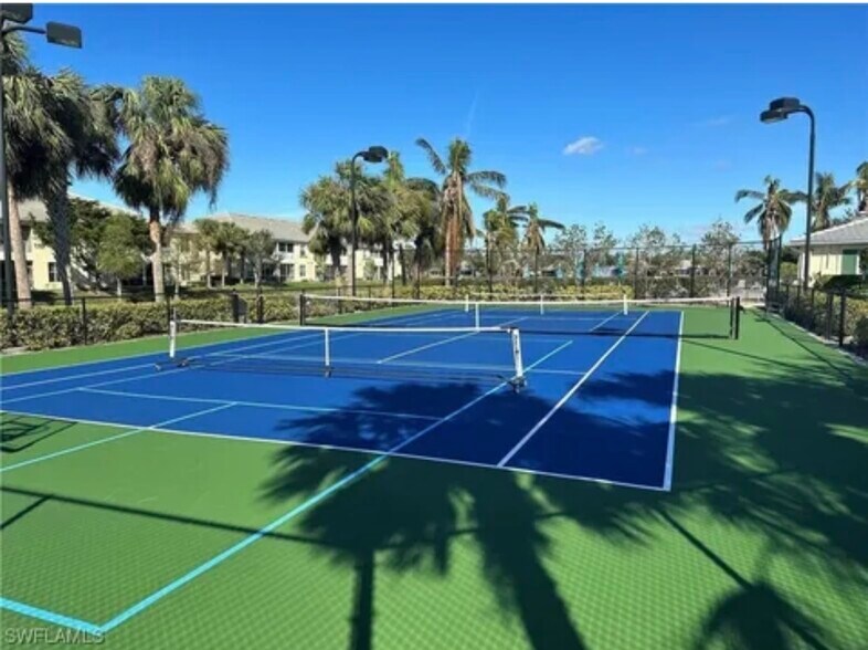 Pickleball/Tennis Courts - 15034 Sea Crest Blvd