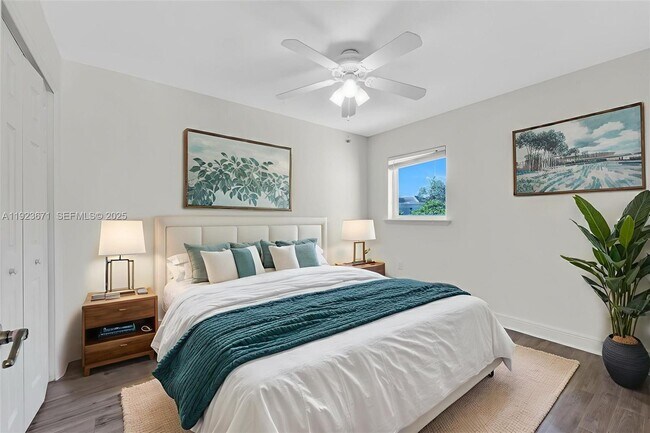 Building Photo - 13909 SW 86th Ct