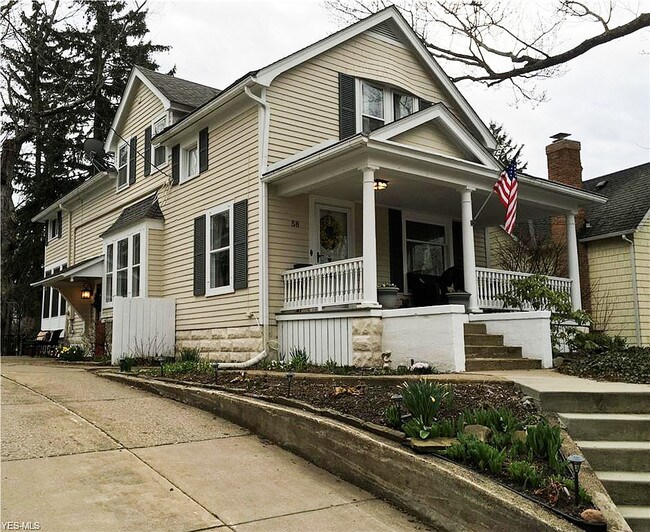 Building Photo - 58 Bellview St