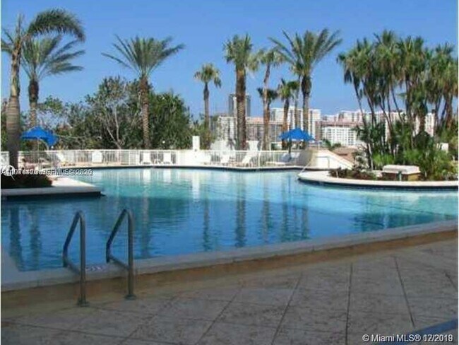 Building Photo - 21205 NE 37th Ave