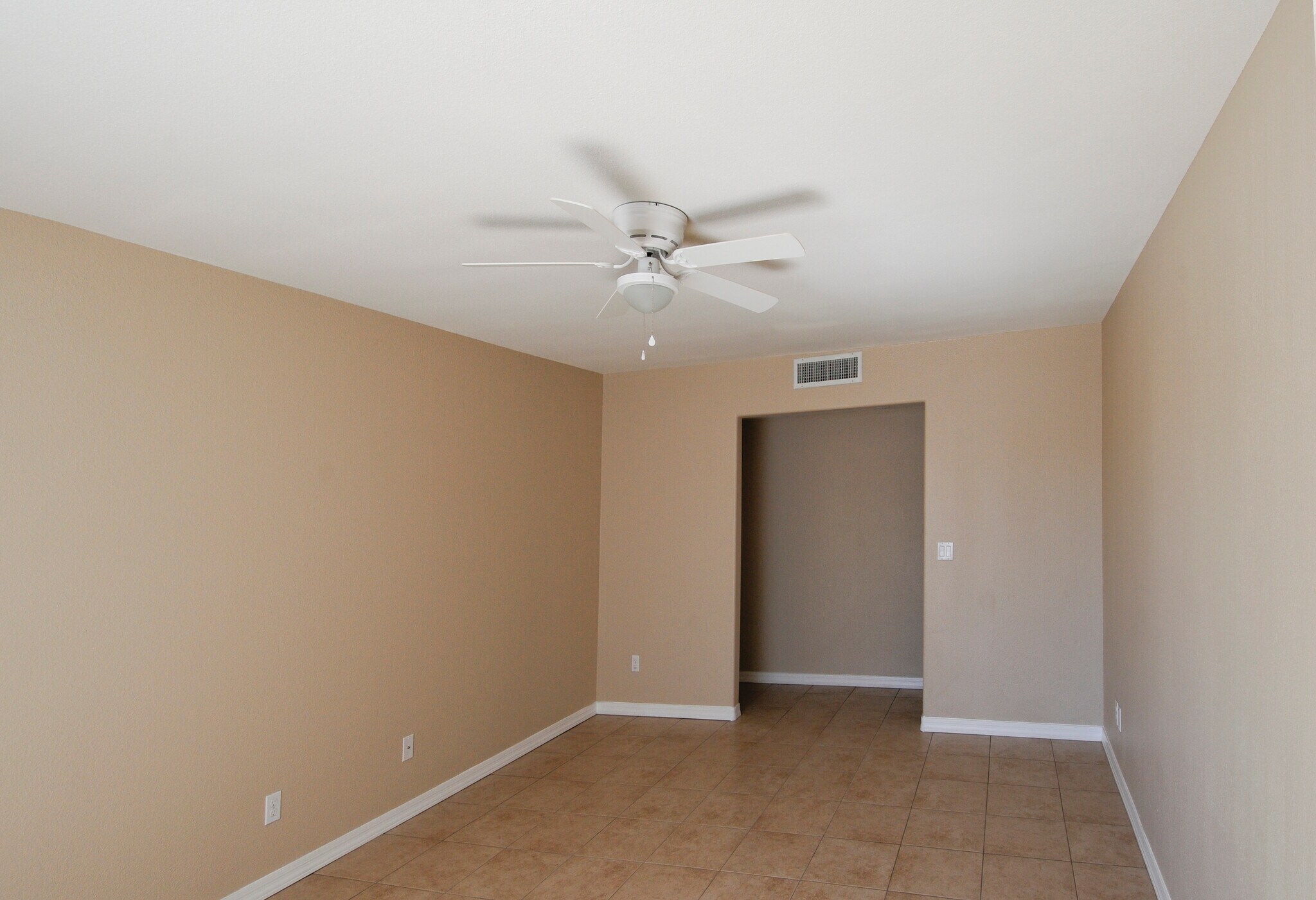 Living Room - 2417 S Newberry Rd
