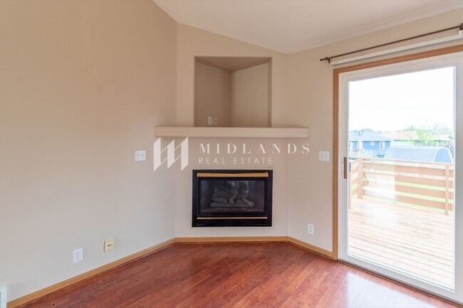 Building Photo - Two Springs Open Floor Plan