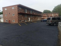 Building Photo - 4415 N 62nd St
