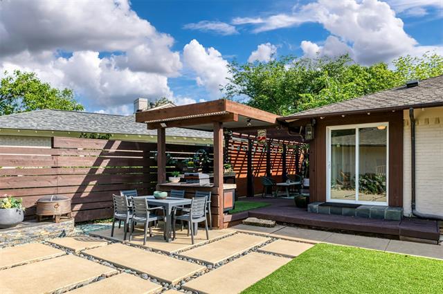 Building Photo - 803 Brookhurst Dr