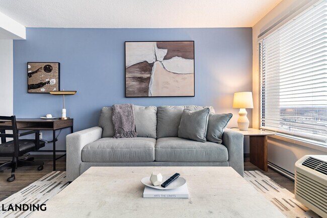 Building Photo - 50 Morgan St N