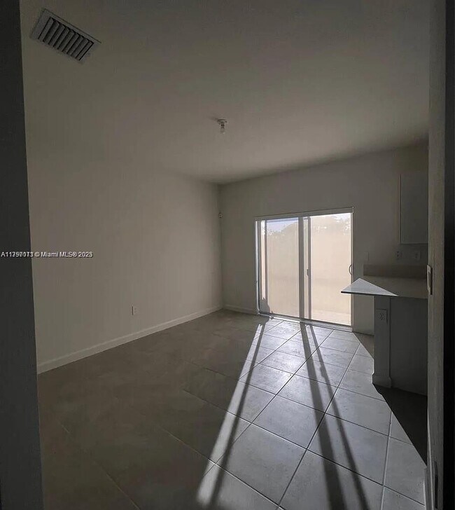 Building Photo - 24700 SW 119th Pl