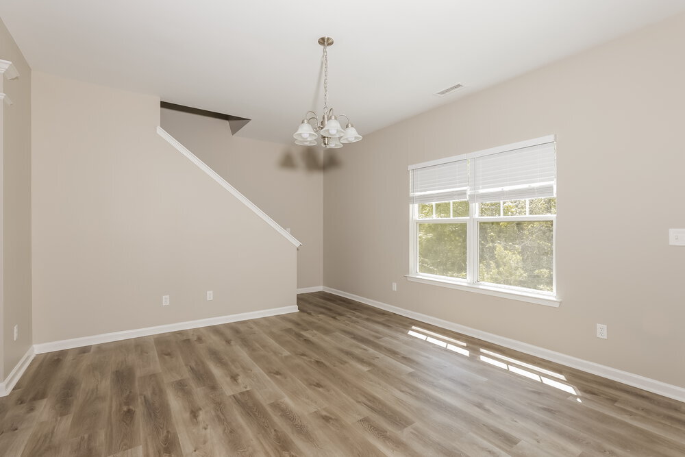 Building Photo - 3501 Pinkham Way