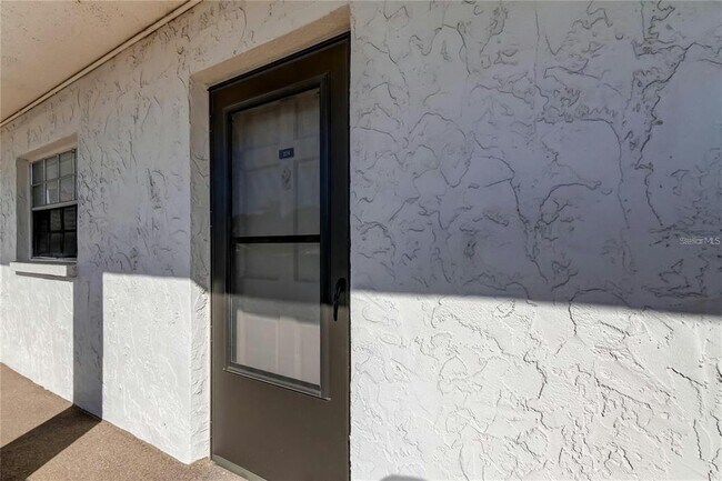 Building Photo - 10530 77th Terrace