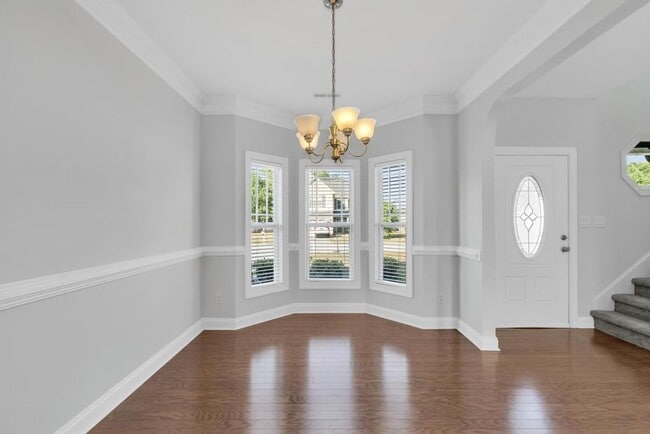 Building Photo - Beautiful home in a great neighborhood!