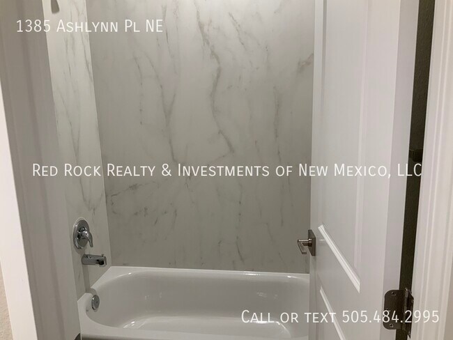 Building Photo - 1385 Ashlynn Pl