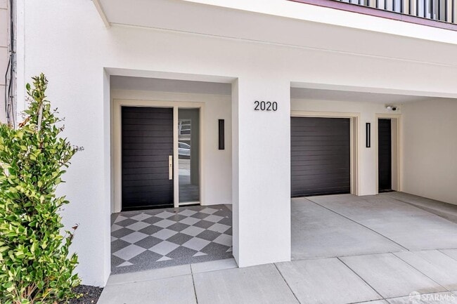 Building Photo - 2020 Laguna St