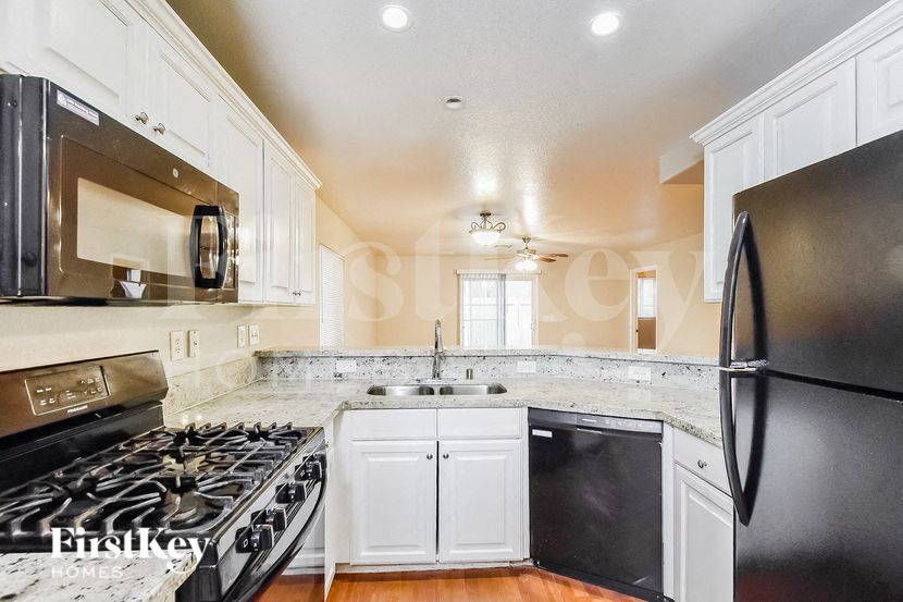 Building Photo - 1781 Molly Meadows St