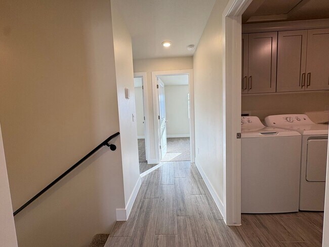 Building Photo - NEW Build!! Ironhawk Townhome #22!