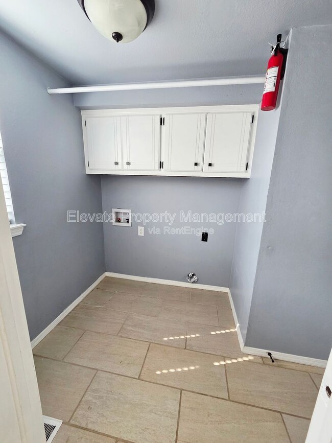 Building Photo - 2625 Patti Pl