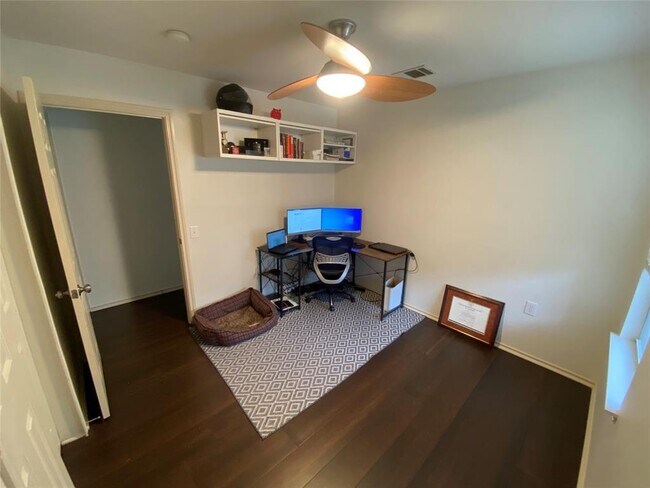 Building Photo - 1513 Coriander Dr