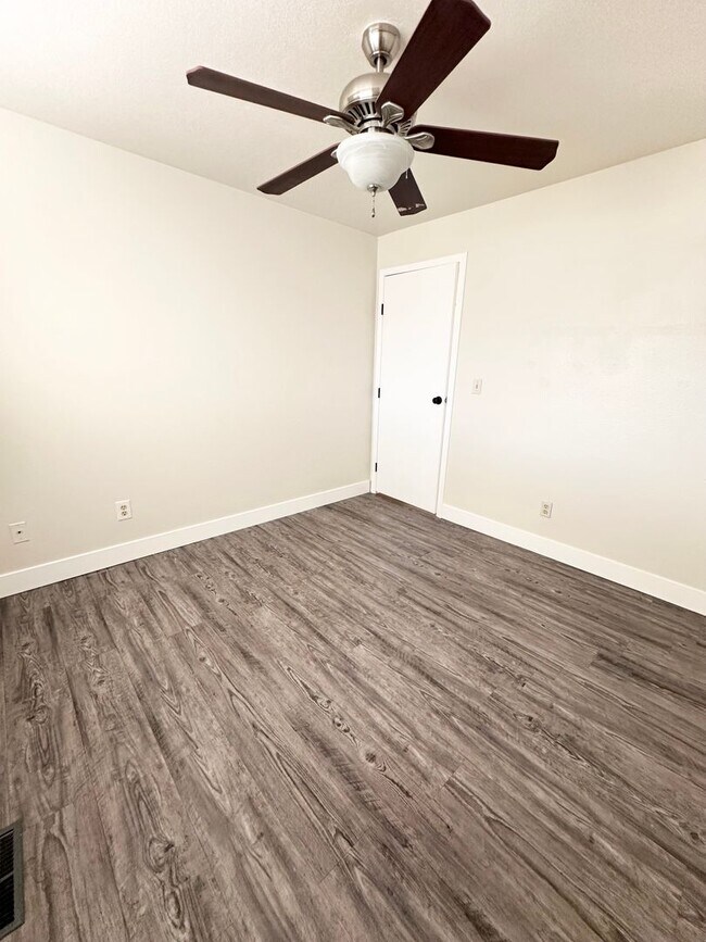 Building Photo - Limited-Time Offer: $500 Off First Month’s Rent!
