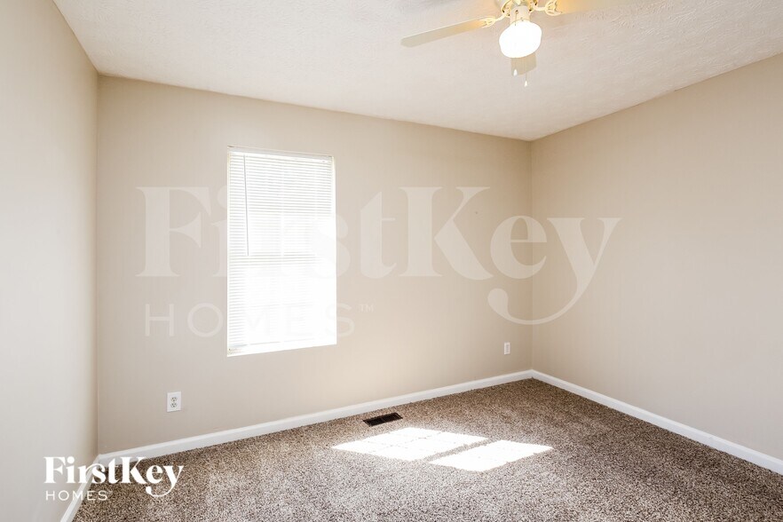 Building Photo - 5098 Bird Rd