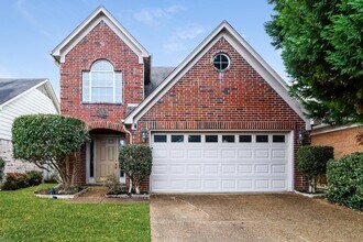 Building Photo - 10097 Cross Ridge Rd