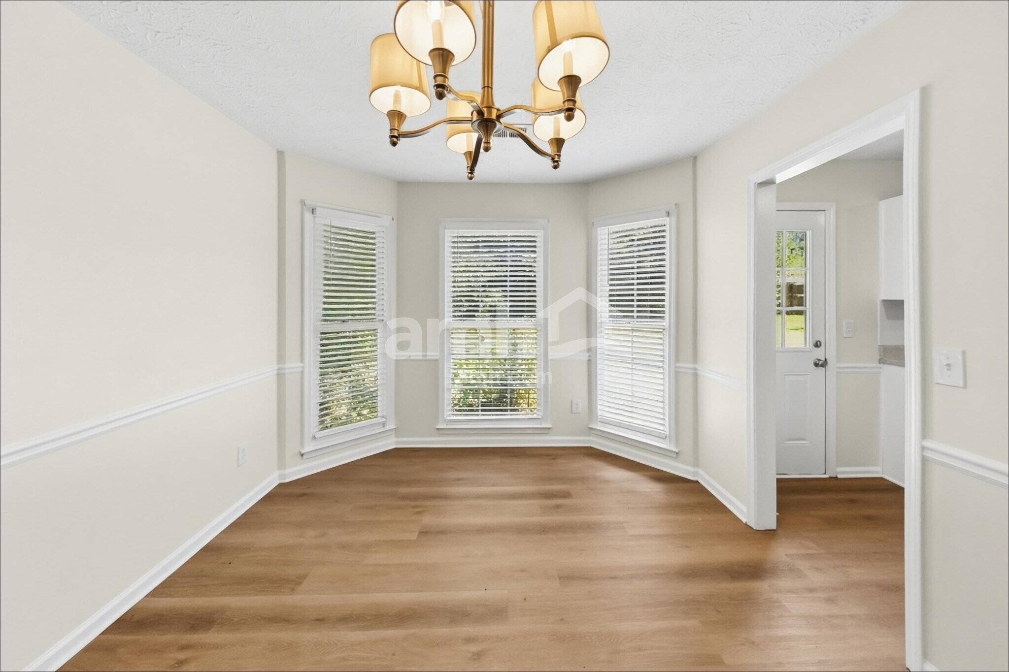 Building Photo - 999 Merrimac Way