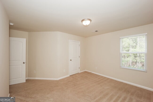 Building Photo - 100 Betty Ann Ln