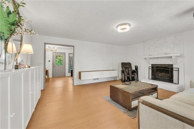 Building Photo - 5712 Port Dr