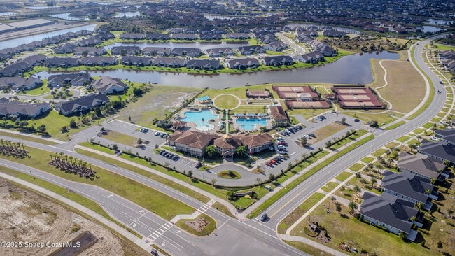 Building Photo - 7935 Wyndham Dr