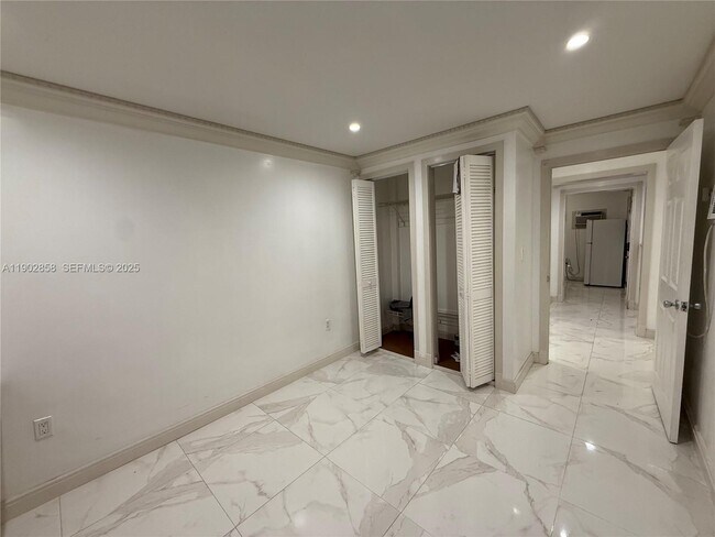 Building Photo - 1490 NW 34th St