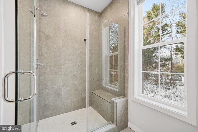 Building Photo - 7488 Backett Wood Ter