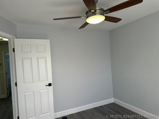 Building Photo - 4151 Eastridge Cir