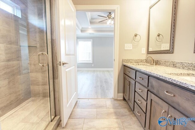 Building Photo - 26480 Naomi Wy