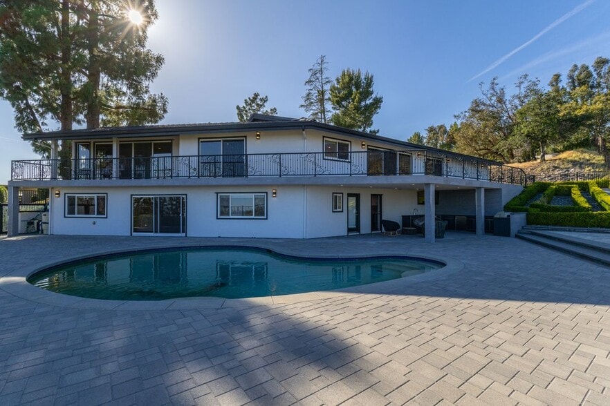 Building Photo - 481 Starlight Crest Dr