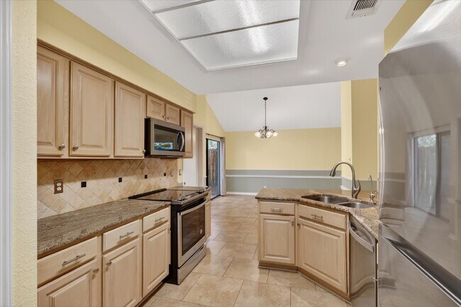 Building Photo - Updated One Story Home in Morning Glen
