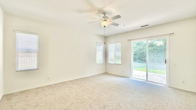 Building Photo - Fantastic Single-Story in the desirable an...