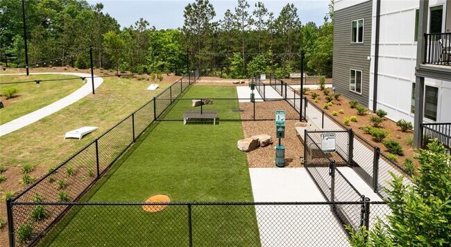 Building Photo - 6000 Ava Ave