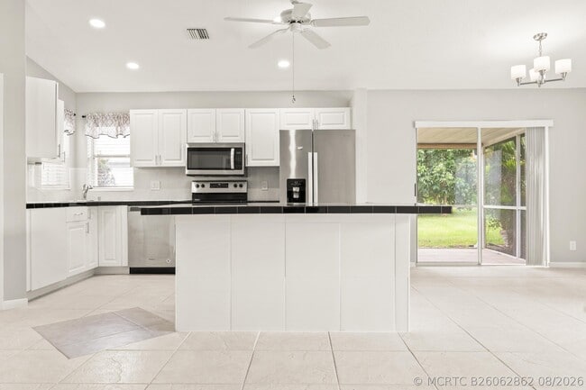 Building Photo - 1209 Pine Sage Cir