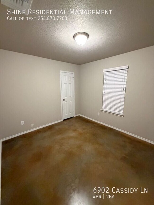 Building Photo - 6902 Cassidy Ln