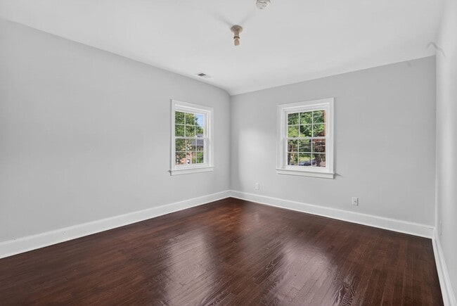 Building Photo - 4336 45th St NW