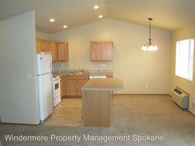 Building Photo - 403 S Eastern Rd