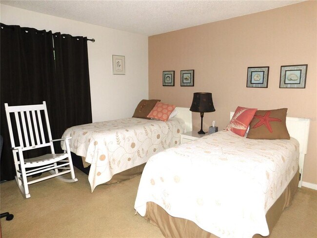 Building Photo - 1400 Tarpon Woods Blvd