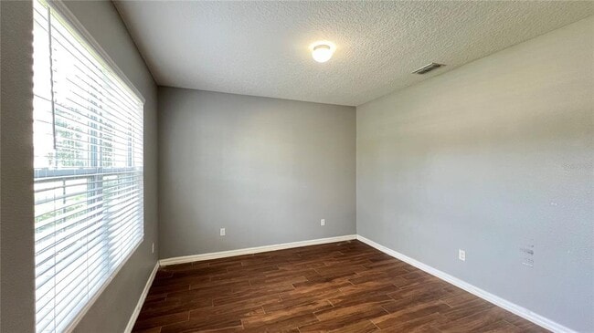 Building Photo - 16554 Broadford Ln