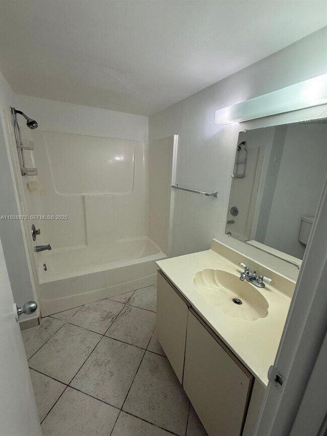 Building Photo - 10257 NW 9th St Cir