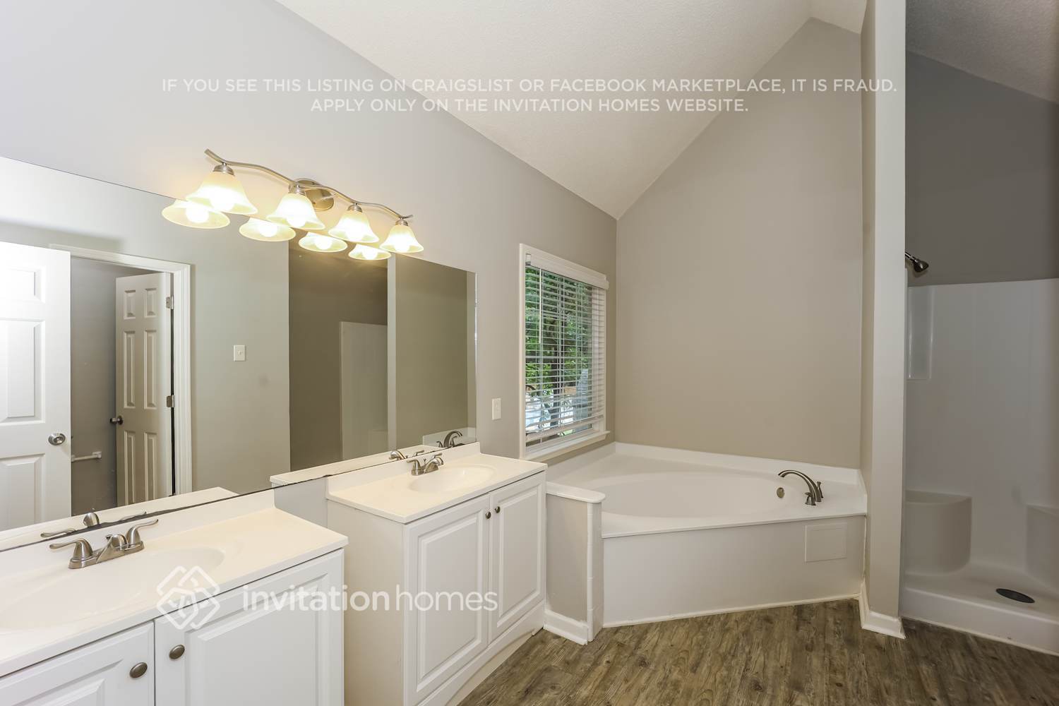 Building Photo - 5547 Hurstcliffe Dr NW