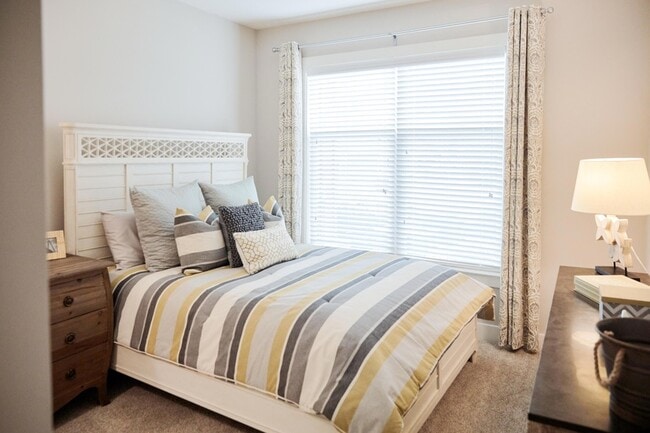 Building Photo - 650 Enterprise Blvd