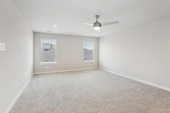 Building Photo - 29211 Pikes Peak Dr
