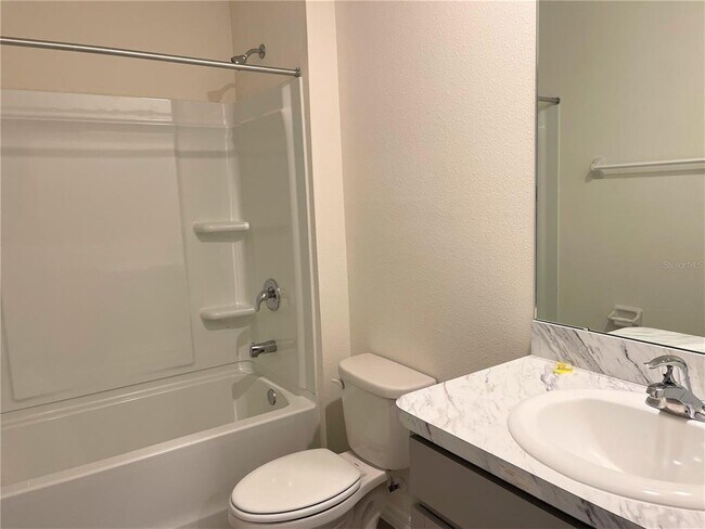 Building Photo - 5105 Sultana Cv