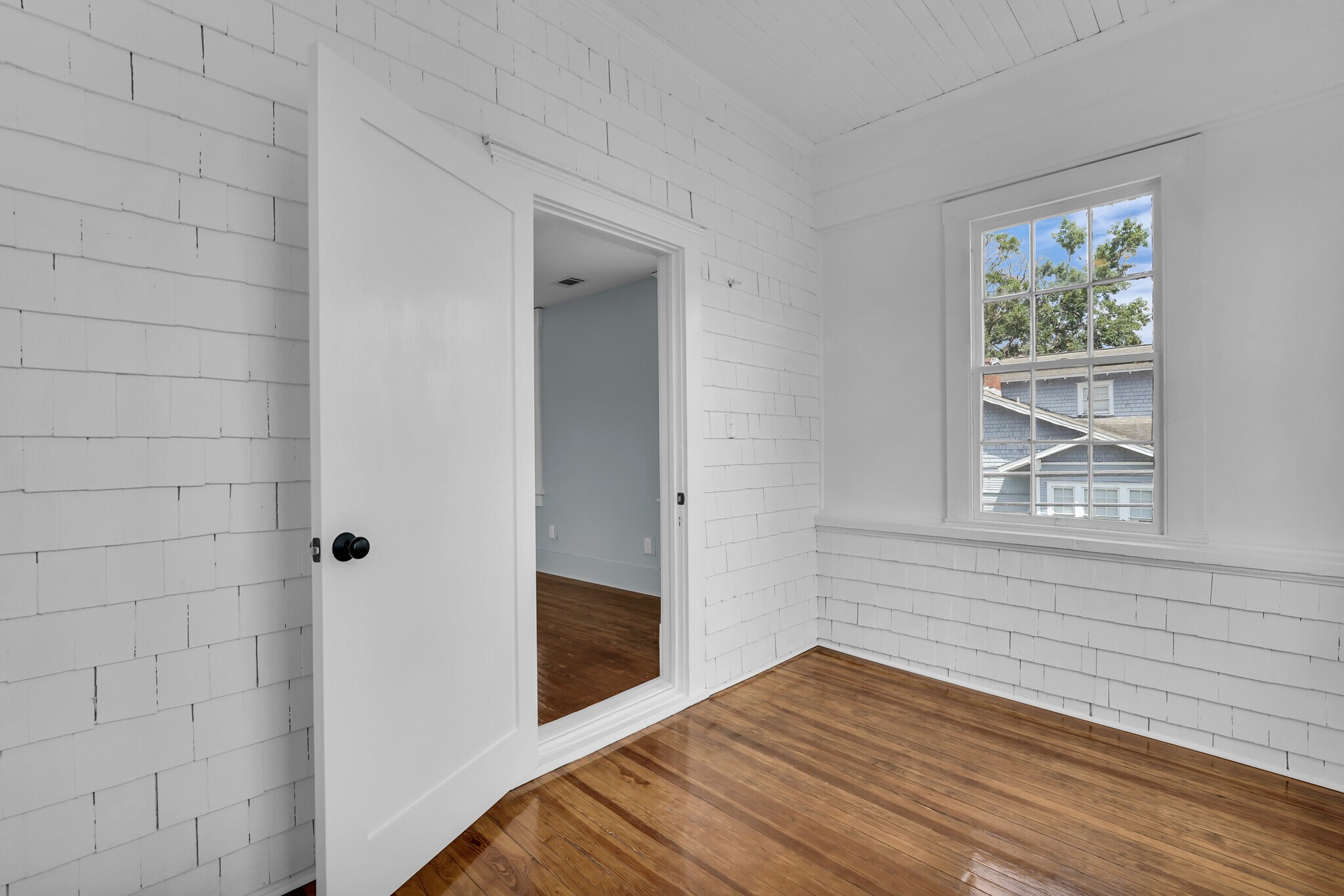 Main Bedroom Sunroom/Office - 537 E 40th St