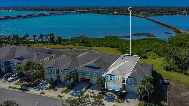 Building Photo - 9009 Palm Key Ave