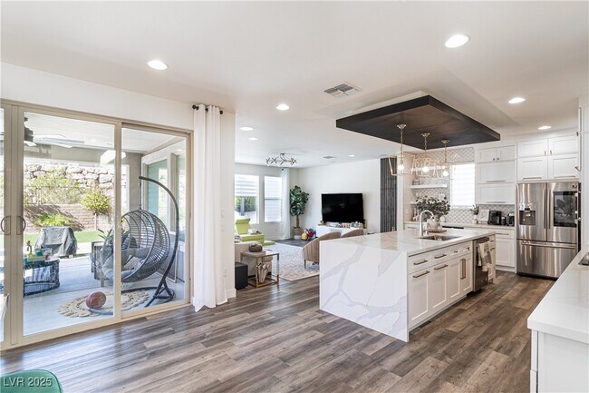 Building Photo - 10967 White Alder Pl