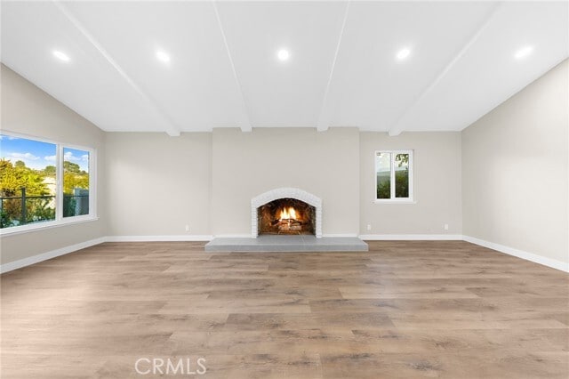 Building Photo - 596 Vista Rambla