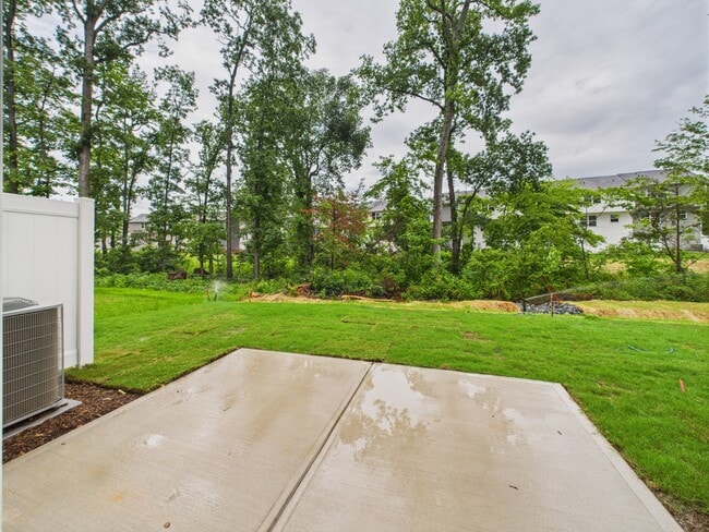 Building Photo - 6137 Carrick Bnd Ct